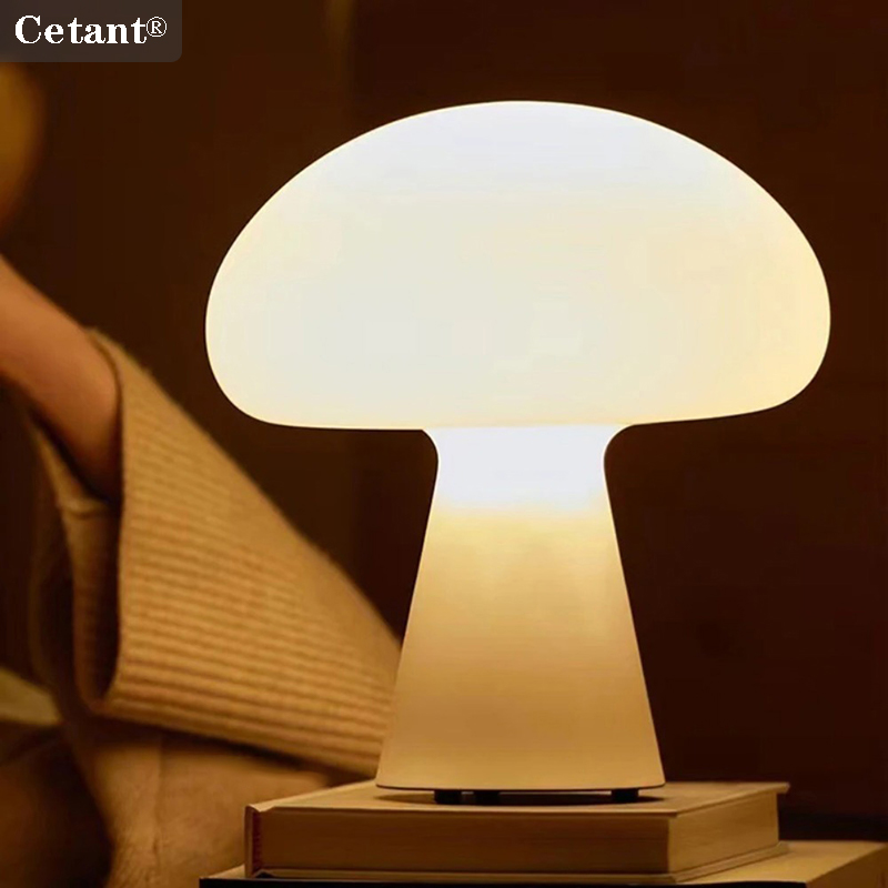 Mushroom Table Lamp - Luminária de Mesa LED em Forma